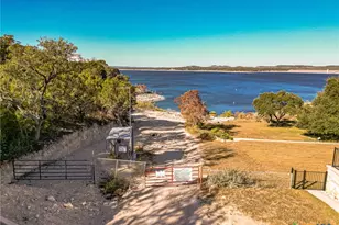 1950 Triple Peak Dr, Canyon Lake, TX 78133 - Photo 42