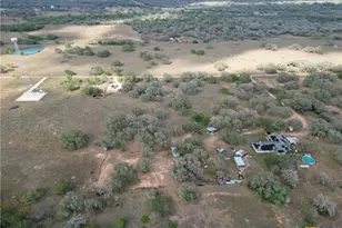 389 Hausmann Rd, Cuero, TX 77954 - Photo 18