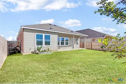 8904 James Bowie, Seguin, TX 78155 - Photo 36