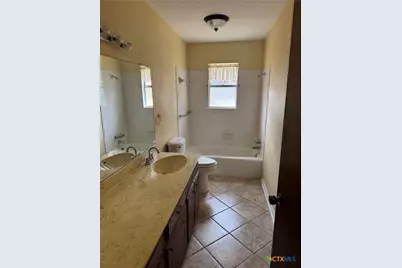 105 Pecan Drive, Victoria, TX 77905 - Photo 10