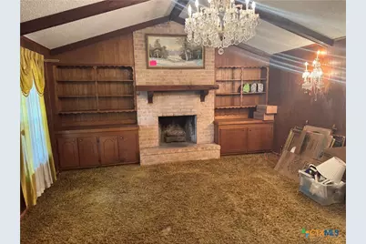 105 Pecan Drive, Victoria, TX 77905 - Photo 2