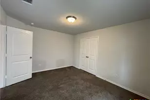 6161 Lavaca Dr, Belton, TX 76513 - Photo 10