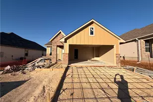 410 University Ave, Troy, TX 76579 - Photo 1