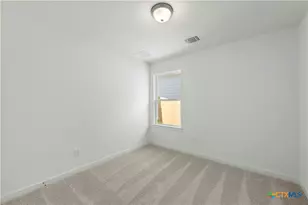 410 University Ave, Troy, TX 76579 - Photo 12