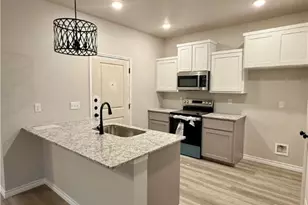 106 Leon St, Copperas Cove, TX 77523 - Photo 8