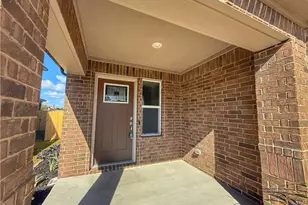 108 Bass Ln, New Braunfels, TX 78130 - Photo 2