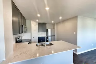 108 Bass Ln, New Braunfels, TX 78130 - Photo 6