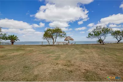 364 N Blackburn Avenue, Port Lavaca, TX 77979 - Photo 26