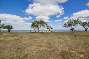 364 N Blackburn Ave, Port Lavaca, TX 77979 - Photo 26