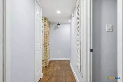 534 Cicero Drive, San Antonio, TX 78218 - Photo 14