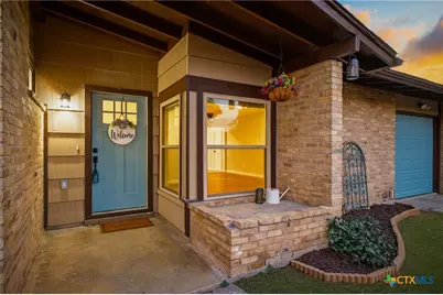 534 Cicero Drive, San Antonio, TX 78218 - Photo 2