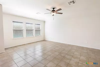 105 Leather Oak Loop, San Marcos, TX 78666 - Photo 4