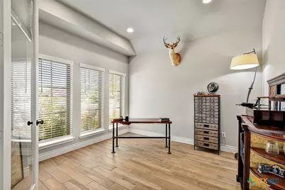 2192 August Avenue, New Braunfels, TX 78132 - Photo 6