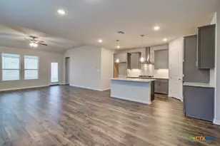 1307 Red Fox, New Braunfels, TX 78132 - Photo 4