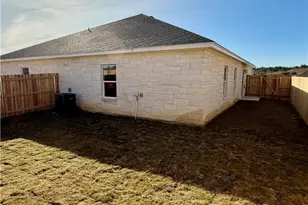 102 Leon St, Copperas Cove, TX 76542 - Photo 26
