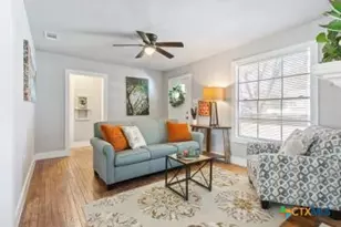 811 N 6th St, Temple, TX 76501 - Photo 8