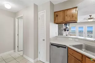 1226 Cougar Dr, Canyon Lake, TX 78133 - Photo 12