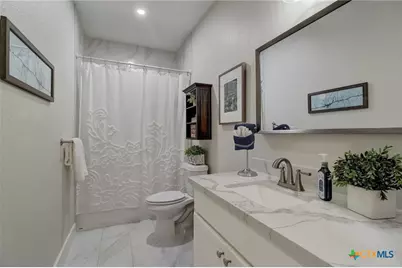 546 S Academy Avenue, New Braunfels, TX 78130 - Photo 24