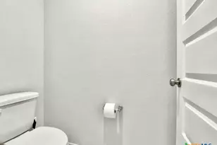 816 Alta Wy, Leander, TX 78641 - Photo 32