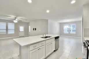 816 Alta Wy, Leander, TX 78641 - Photo 8