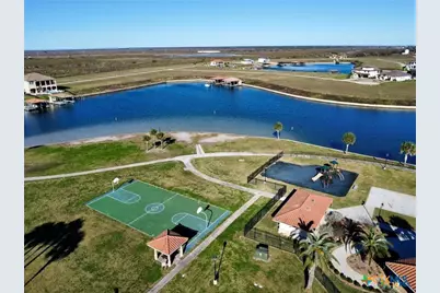 158 Chateau Way, Port O'Connor, TX 77982 - Photo 8