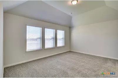 2027 Stephanie Avenue, New Braunfels, TX 78132 - Photo 10