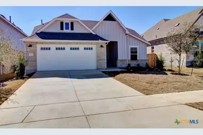 2027 Stephanie Avenue, New Braunfels, TX 78132 - Photo 1