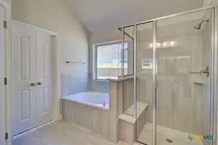 2027 Stephanie Ave, New Braunfels, TX 78132 - Photo 26