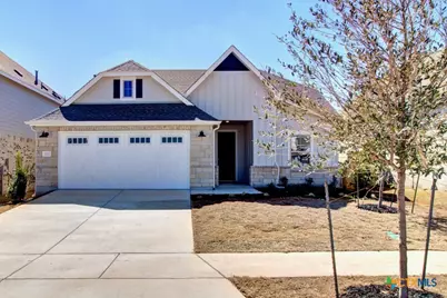 2027 Stephanie Avenue, New Braunfels, TX 78132 - Photo 2