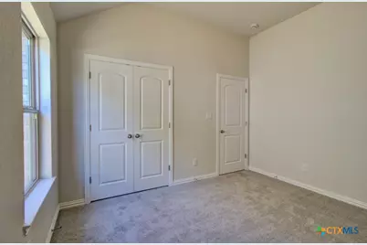 2027 Stephanie Avenue, New Braunfels, TX 78132 - Photo 10