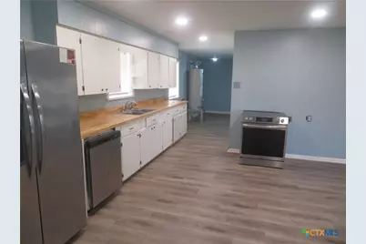 508 Wilson, Edna, TX 77957 - Photo 22