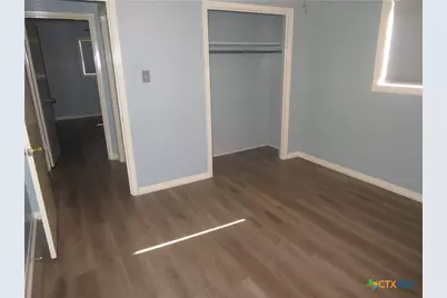 508 Wilson, Edna, TX 77957 - Photo 16