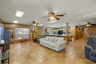 307 US Hwy 87, Stockdale, TX 78160 - Photo 12