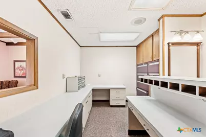 715 W Hopkins Street #101, San Marcos, TX 78666 - Photo 12