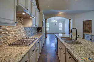 1120 Glen Wood Dr, New Braunfels, TX 78132 - Photo 10