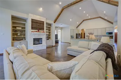 1120 Glen Wood Drive, New Braunfels, TX 78132 - Photo 8