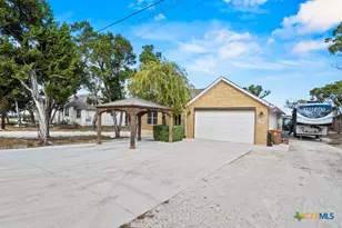267 Eagle Rock Rd, Spring Branch, TX 78070 - Photo 30