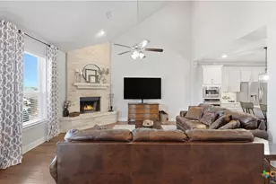 255 Bamberger Ave, New Braunfels, TX 78132 - Photo 12