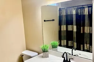 116 Northampton Cir, Victoria, TX 77904 - Photo 12