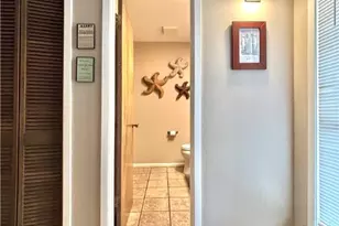 454 S 15th St, Port O'Connor, TX 77982 - Photo 12