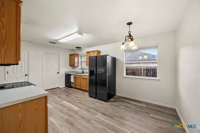 1227 E Avenue H, Nolanville, TX 76559 - Photo 8