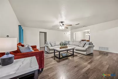 1227 E Avenue H, Nolanville, TX 76559 - Photo 4