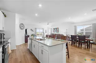 108 The Ugly Wy, Jarrell, TX 76537 - Photo 10