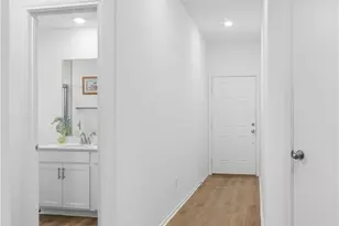 108 The Ugly Wy, Jarrell, TX 76537 - Photo 6