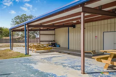 803 US Highway 77A N, Yoakum, TX 77995 - Photo 4