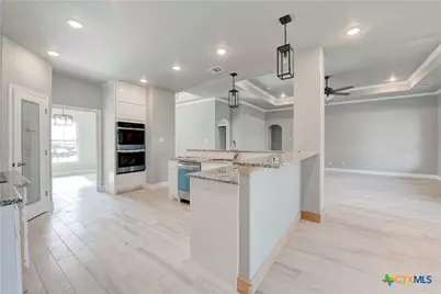 1020 Williams Street, Copperas Cove, TX 76522 - Photo 6