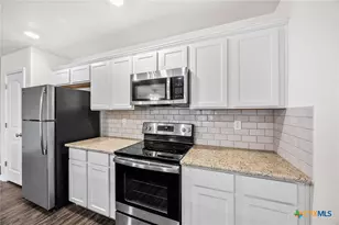 909 E Mary Jane Dr, Killeen, TX 76541 - Photo 4