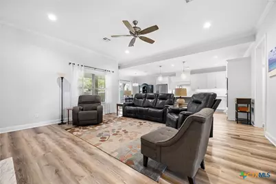 10317 Fallen Leaf Drive, Waco, TX 76712 - Photo 10