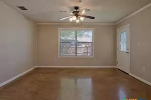 1821 Post Rd, New Braunfels, TX 78130 - Photo 4