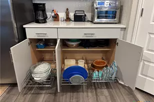 130 Greenspire Ln, Hutto, TX 78634 - Photo 36